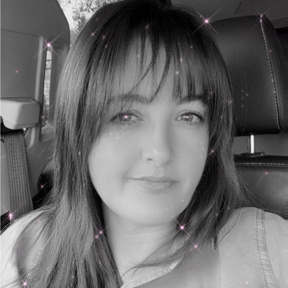 Meet your Posher, Carissa